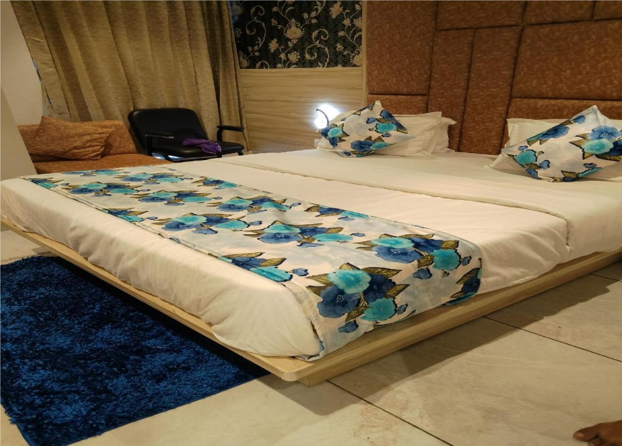 Hotel Lotus Villa Αχμπανταμπάντ Εξωτερικό φωτογραφία
